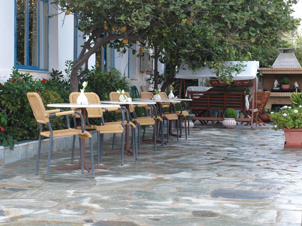 Serifos Beach Hotel Livadi  المظهر الخارجي الصورة