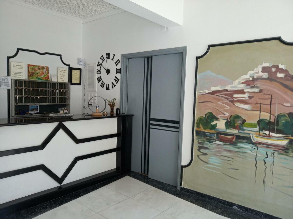 Serifos Beach Hotel Livadi  المظهر الخارجي الصورة